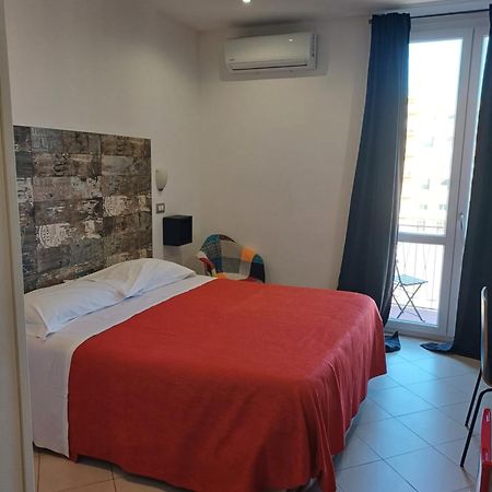 סירקוזה Hotel Centrale מראה חיצוני תמונה