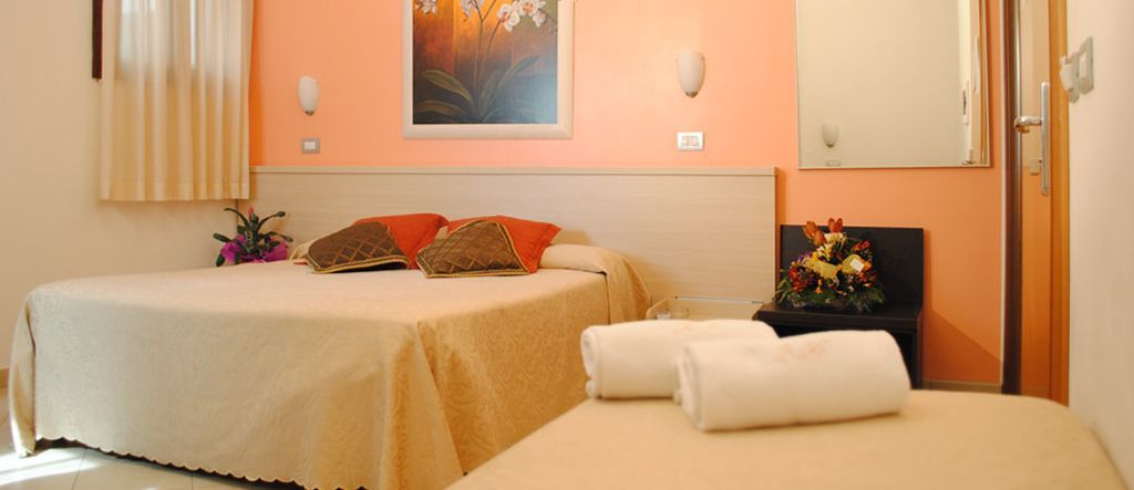 סירקוזה Hotel Centrale מראה חיצוני תמונה
