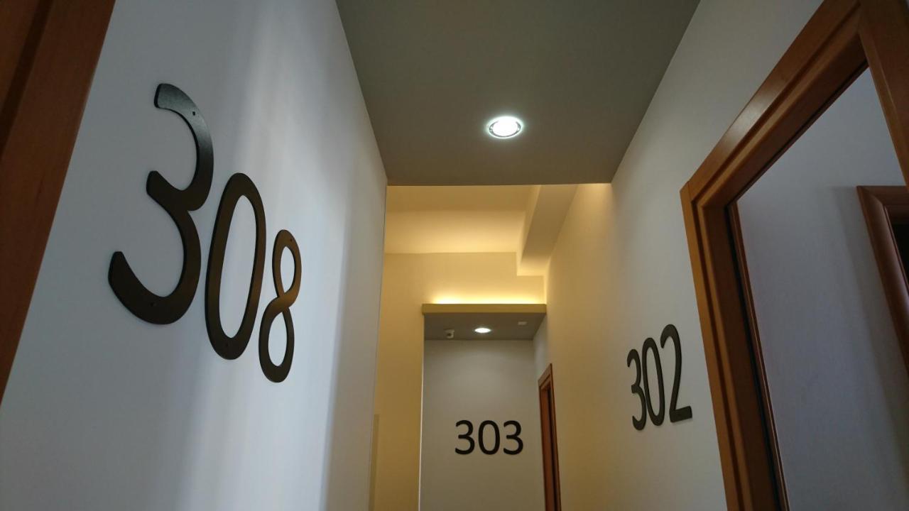 סירקוזה Hotel Centrale מראה חיצוני תמונה